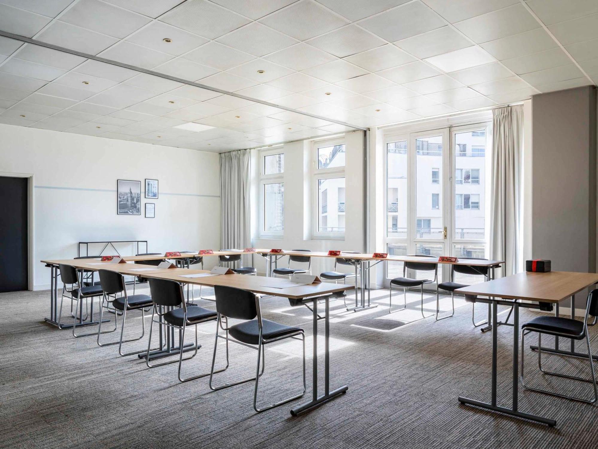 Ibis Paris Porte De Bercy Charenton-le-Pont Kültér fotó